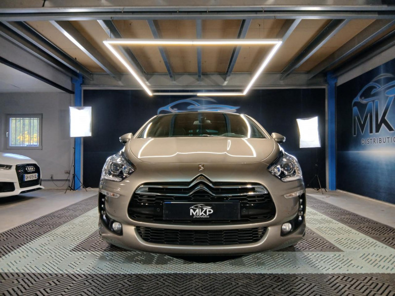 Photo 8 de l'offre de CITROEN DS5 EXECUTIVE 2.0 HDi 163 Executive BVM à 13990€ chez MKP Distribution