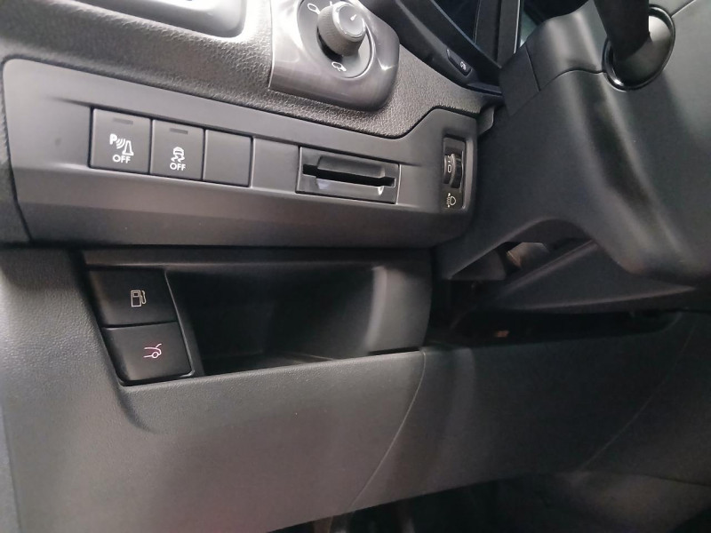 Photo 40 de l'offre de CITROEN DS5 EXECUTIVE 2.0 HDi 163 Executive BVM à 13990€ chez MKP Distribution
