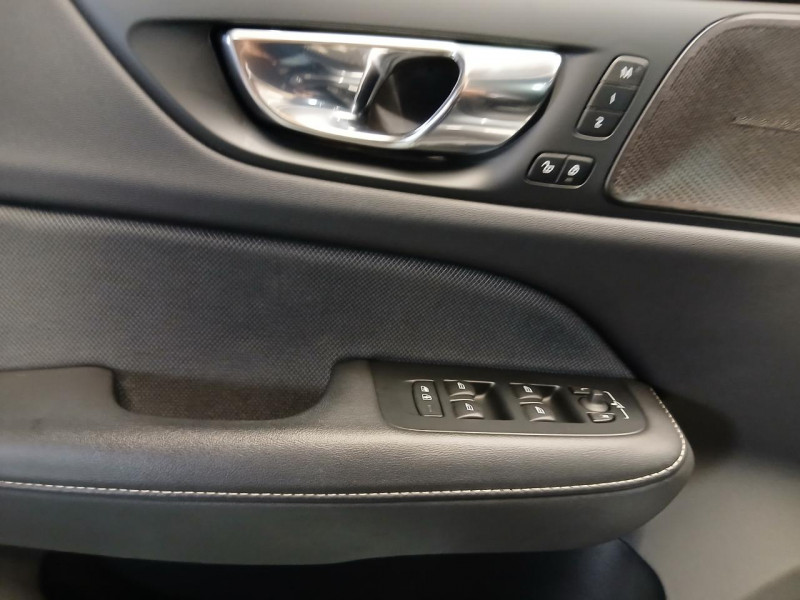 Photo 36 de l'offre de VOLVO V60 B4 197 Geartronic 8 R DESIGN à 29990€ chez MKP Distribution