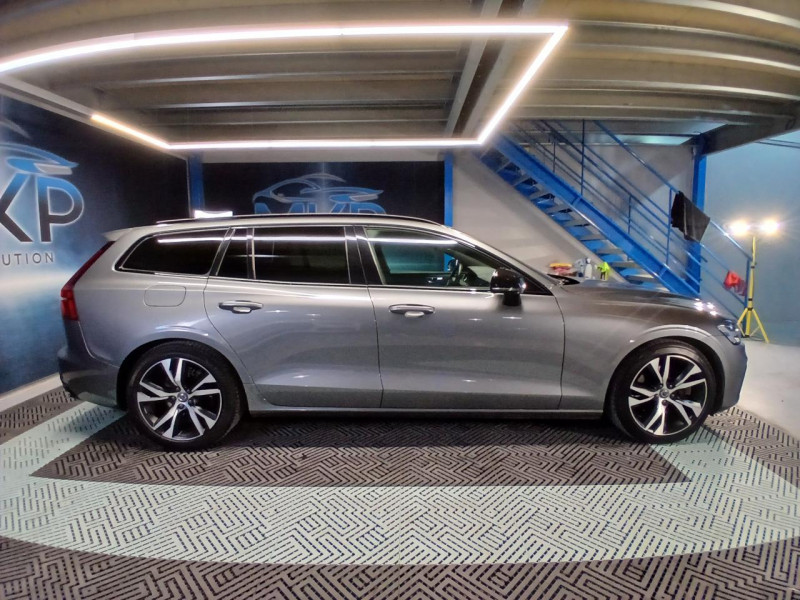 Photo 6 de l'offre de VOLVO V60 B4 197 Geartronic 8 R DESIGN à 29990€ chez MKP Distribution