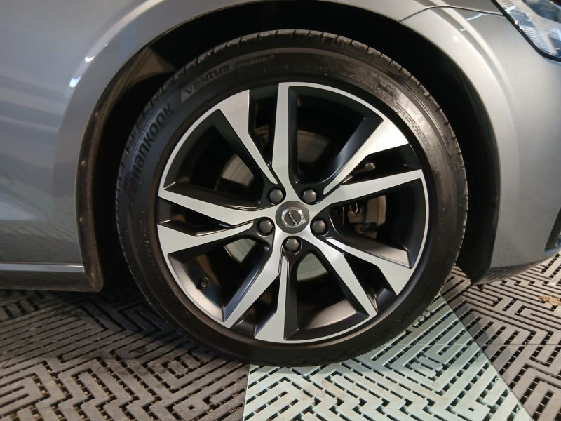 Photo 40 de l'offre de VOLVO V60 B4 197 Geartronic 8 R DESIGN à 29990€ chez MKP Distribution