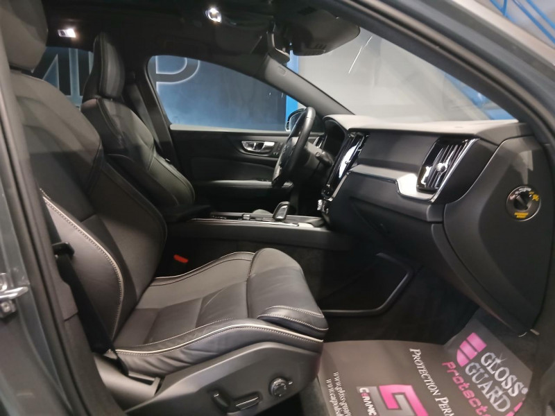 Photo 25 de l'offre de VOLVO V60 B4 197 Geartronic 8 R DESIGN à 29990€ chez MKP Distribution