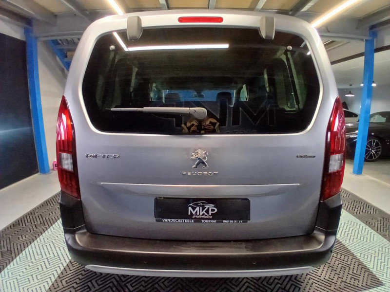 Photo 4 de l'offre de PEUGEOT RIFTER Standard 1.5  BlueHDi 130 EAT8 GT Line à 24990€ chez MKP Distribution