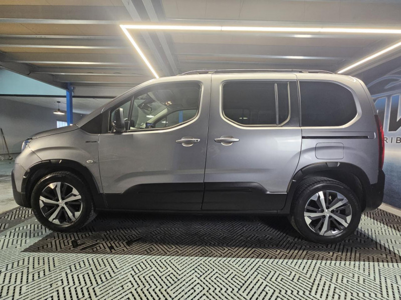Photo 2 de l'offre de PEUGEOT RIFTER Standard 1.5  BlueHDi 130 EAT8 GT Line à 24990€ chez MKP Distribution