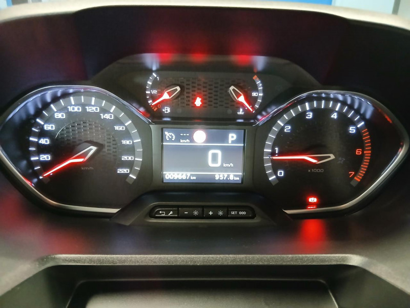 Photo 10 de l'offre de PEUGEOT RIFTER Standard 1.5  BlueHDi 130 EAT8 GT Line à 24990€ chez MKP Distribution