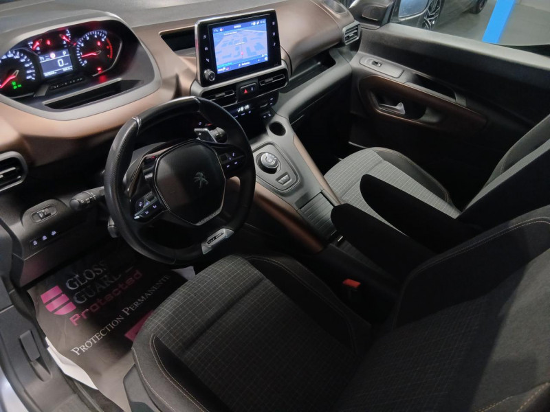 Photo 12 de l'offre de PEUGEOT RIFTER Standard 1.5  BlueHDi 130 EAT8 GT Line à 24990€ chez MKP Distribution