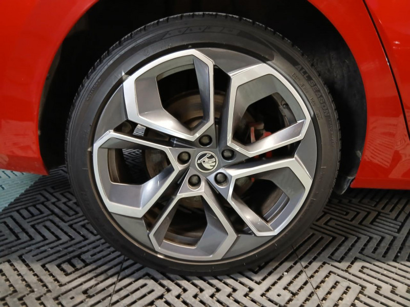Photo 48 de l'offre de SKODA Octavia combi 1.4 TSI 245 DSG6 RS à 25990€ chez MKP Distribution
