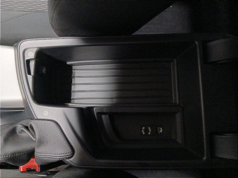 Photo 32 de l'offre de BMW SERIE 1 116d 116 F20 LCI Edition Business à 14990€ chez MKP Distribution