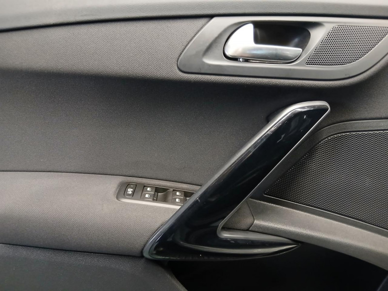 Photo 44 de l'offre de PEUGEOT 508 1.6 BlueHDi 120 EAT6  Allure à 13490€ chez MKP Distribution