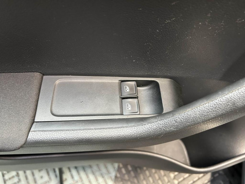 Photo 25 de l'offre de SKODA FABIA 1.2 TSI 90  Greentec Ambition à 9490€ chez MKP Distribution