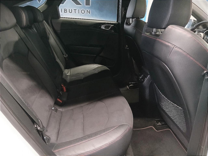 Photo 14 de l'offre de KIA PROCEED  1.6 T-GDi 204 ISG DCT7 GT à 23990€ chez MKP Distribution