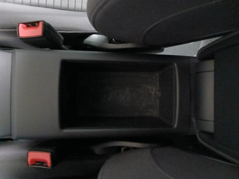 Photo 31 de l'offre de AUDI A3 SPORTBACK 1.5 35 TFSI 150 S tronic Sport à 17490€ chez MKP Distribution