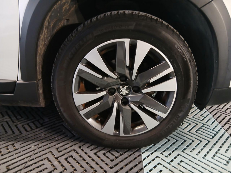 Photo 45 de l'offre de PEUGEOT 2008  1.6 BlueHDi 100 ALLURE BVM à 10990€ chez MKP Distribution