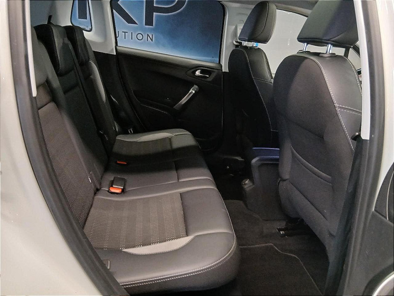 Photo 14 de l'offre de PEUGEOT 2008  1.6 BlueHDi 100 ALLURE BVM à 10990€ chez MKP Distribution