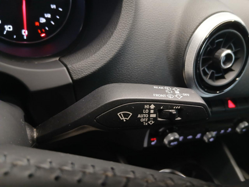 Photo 24 de l'offre de AUDI A3 SPORTBACK 1.5 35 TFSI 150 S tronic Sport à 17490€ chez MKP Distribution