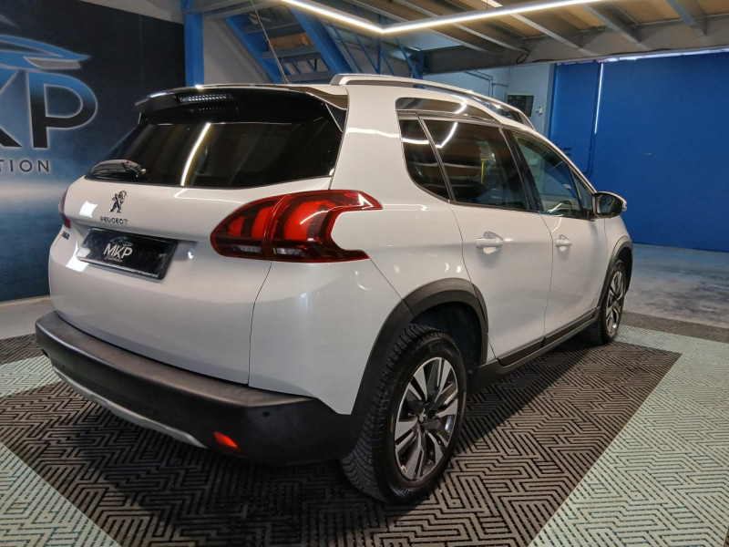 Photo 5 de l'offre de PEUGEOT 2008  1.6 BlueHDi 100 ALLURE BVM à 10990€ chez MKP Distribution