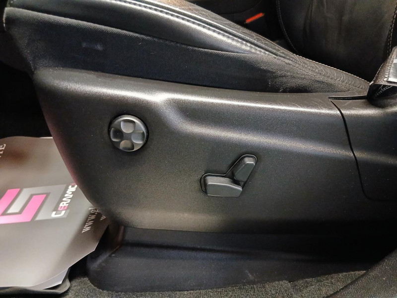 Photo 36 de l'offre de JEEP GRAND CHEROKEE  V6 3.0 CRD 250 4WD Limited BVA à 20990€ chez MKP Distribution