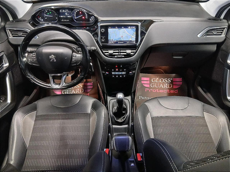 Photo 9 de l'offre de PEUGEOT 2008  1.6 BlueHDi 100 ALLURE BVM à 10990€ chez MKP Distribution