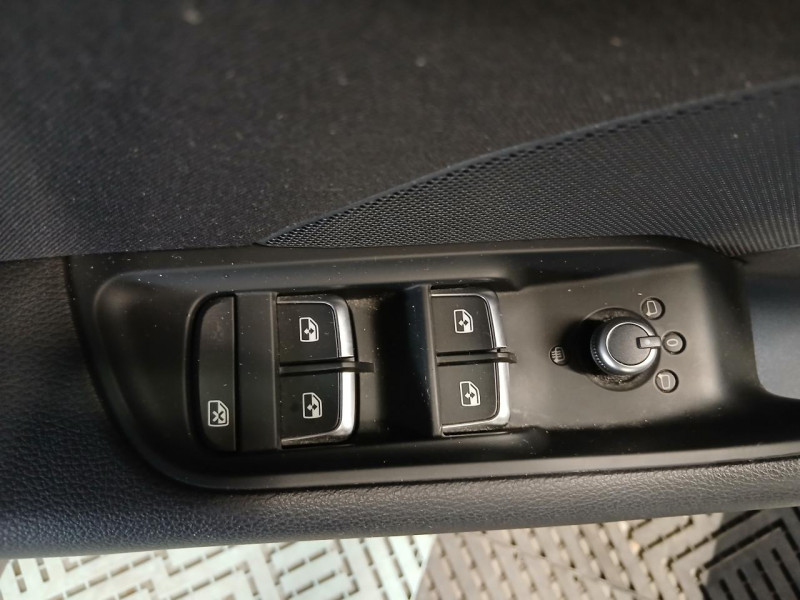 Photo 39 de l'offre de AUDI A3 SPORTBACK 1.5 35 TFSI 150 S tronic Sport à 17490€ chez MKP Distribution