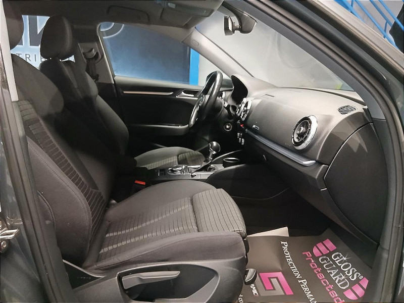 Photo 13 de l'offre de AUDI A3 SPORTBACK 1.5 35 TFSI 150 S tronic Sport à 17490€ chez MKP Distribution