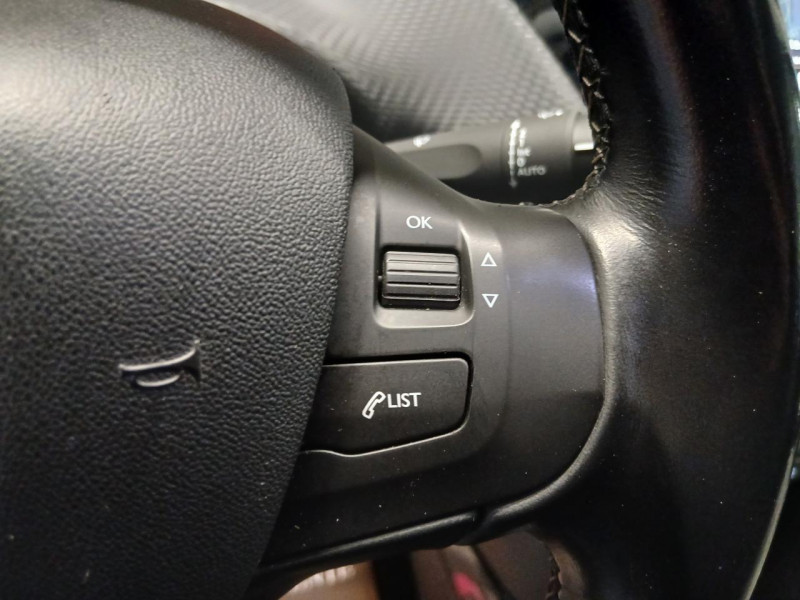 Photo 21 de l'offre de PEUGEOT 2008  1.6 BlueHDi 100 ALLURE BVM à 10990€ chez MKP Distribution
