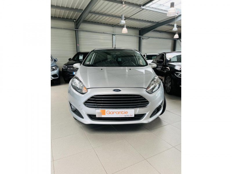 Photo 2 de l'offre de FORD FIESTA 1.5 TDCi 75 FAP Edition à 7990€ chez Occasions Champenoises