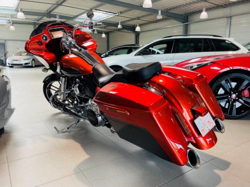 Photo 6 de l'offre de HARLEY DAVIDSON ROAD GLIDE CVO 1923 ABS à 29990€ chez Occasions Champenoises