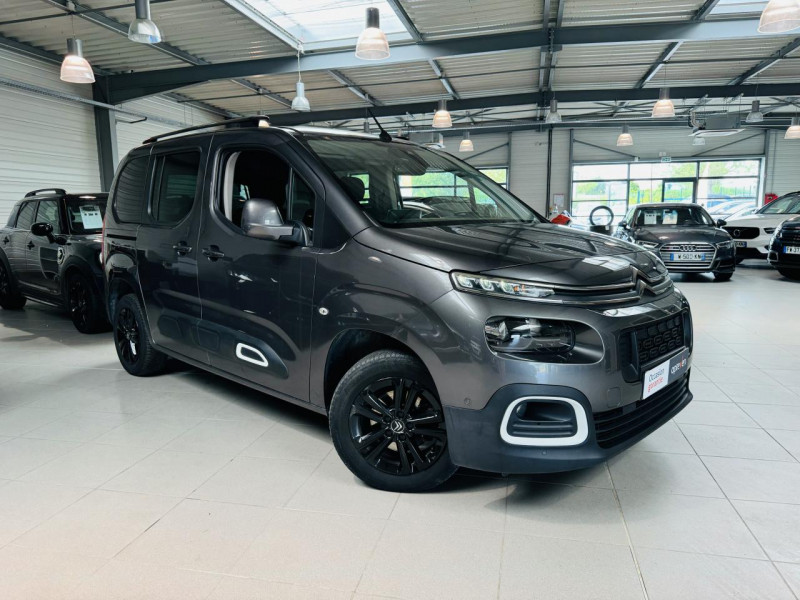 Citroen BERLINGO Taille M BlueHDi 100 S&S BVM Shine DIESEL Gris foncé Occasion à vendre