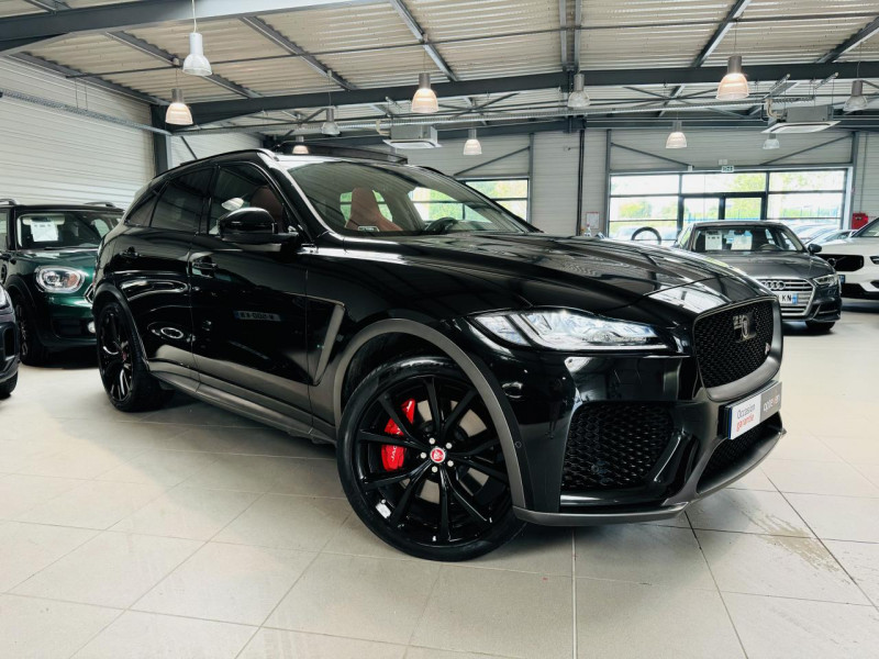 Jaguar F-PACE SVR V8 550 ch Supercharged AWD BVA8 ESSENCE Noir métallisé Occasion à vendre