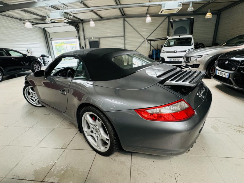 Photo 16 de l'offre de PORSCHE 911 997 Carrera S CABRIOLET 3.8 355 BVA   à 56990€ chez Occasions Champenoises