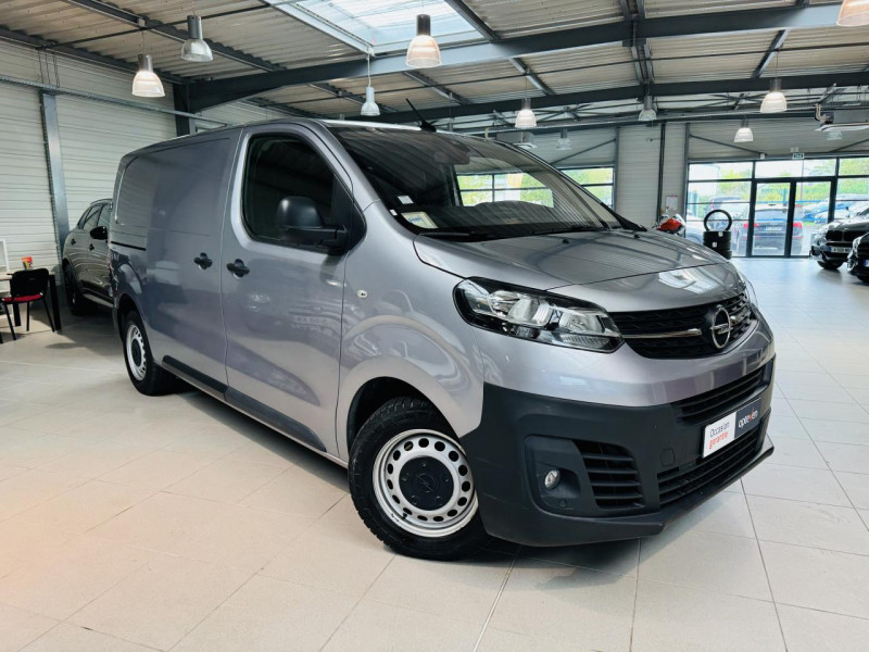 Photo 1 de l'offre de OPEL VIVARO FOURGON VIVARO FGN L1 2.0 DIESEL 180 CH BVA8 PACK BUSINESS à 24990€ chez Occasions Champenoises