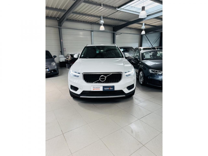 Photo 2 de l'offre de VOLVO XC40 T5 Recharge 180+82 ch DCT7 Momentum Business à 25990€ chez Occasions Champenoises