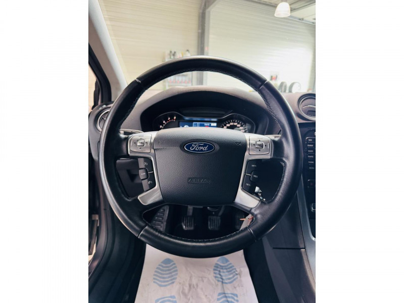 Photo 4 de l'offre de FORD MONDEO 1.6 EcoBoost 160 S&S Edition à 10990€ chez Occasions Champenoises