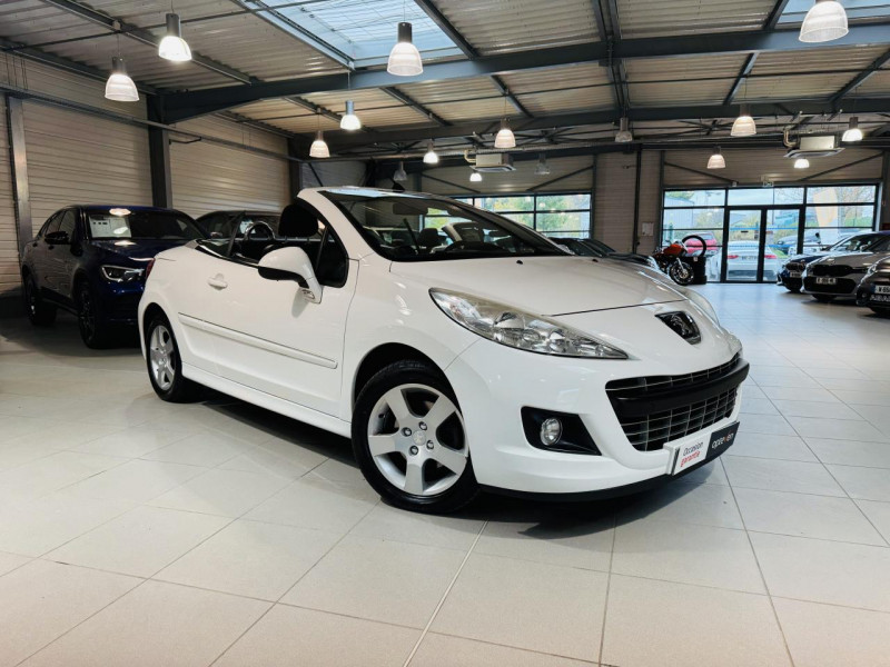 Peugeot 207 CC  1.6 VTi 120ch Sport ESSENCE Blanc métallisé Occasion à vendre