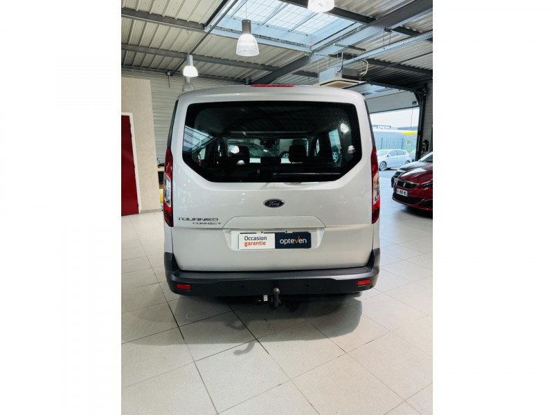 Photo 15 de l'offre de FORD TOURNEO CONNECT  1.6 TDCi 115 Trend à 12990€ chez Occasions Champenoises