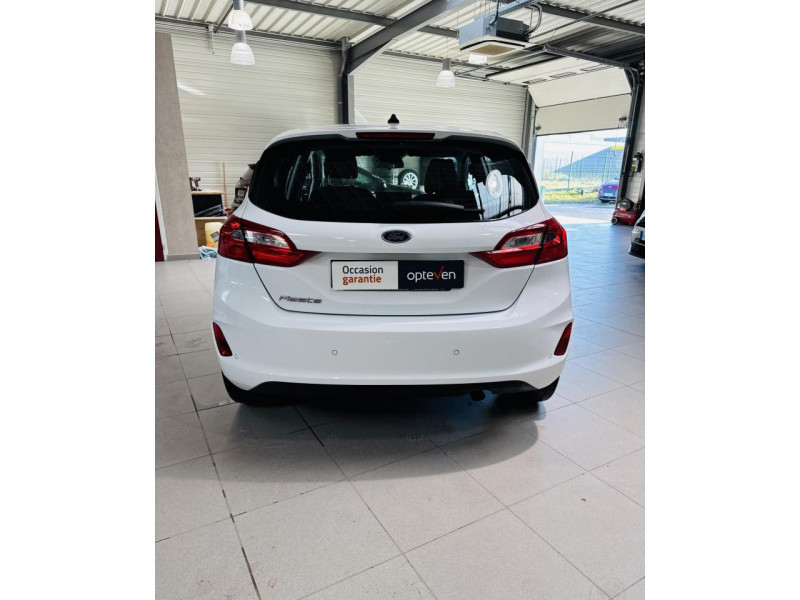 Photo 15 de l'offre de FORD FIESTA  1.0 EcoBoost 100 ch S&S BVM6 Trend Business Nav à 11490€ chez Occasions Champenoises