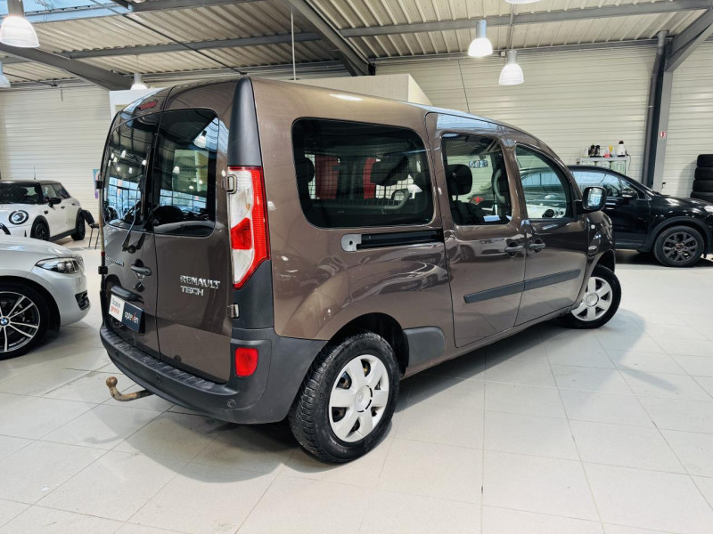 Photo 17 de l'offre de RENAULT KANGOO MAXI 1.5 DCI 110 ENERGY E6 EXTRA R-LINK à 12990€ chez Occasions Champenoises