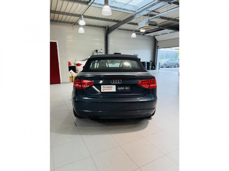 Photo 19 de l'offre de AUDI A3 1.8 TFSI  8P CABRIOLET Ambition Luxe PHASE 2 à 11990€ chez Occasions Champenoises