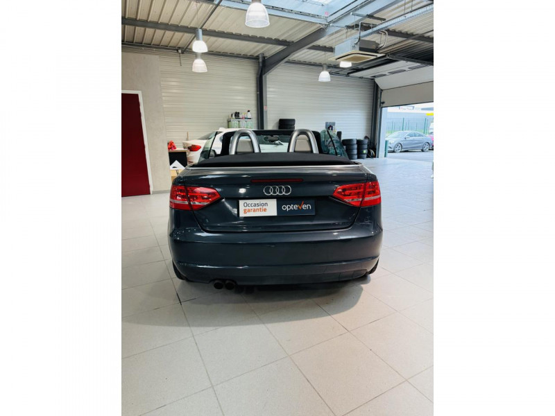 Photo 18 de l'offre de AUDI A3 1.8 TFSI  8P CABRIOLET Ambition Luxe PHASE 2 à 11990€ chez Occasions Champenoises