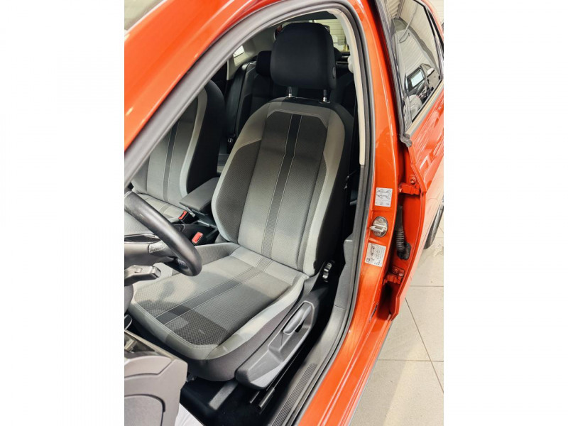 Photo 8 de l'offre de VOLKSWAGEN POLO 1.6 TDI 95 S&S BVM5 R-line à 15990€ chez Occasions Champenoises