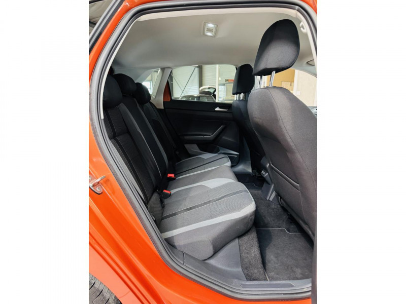 Photo 12 de l'offre de VOLKSWAGEN POLO 1.6 TDI 95 S&S BVM5 R-line à 15990€ chez Occasions Champenoises