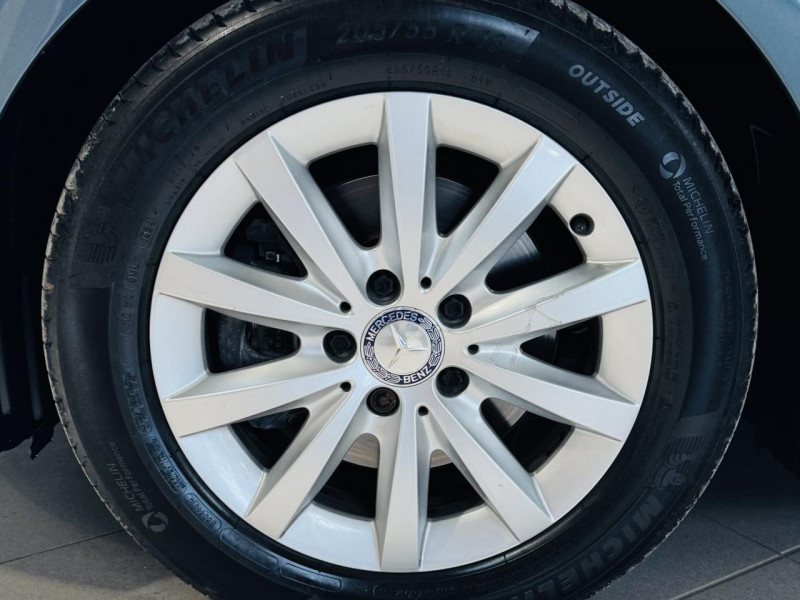 Photo 17 de l'offre de MERCEDES-BENZ CLASSE B 200 BlueEFFICIENCY Design 7-G DCT à 13490€ chez Occasions Champenoises