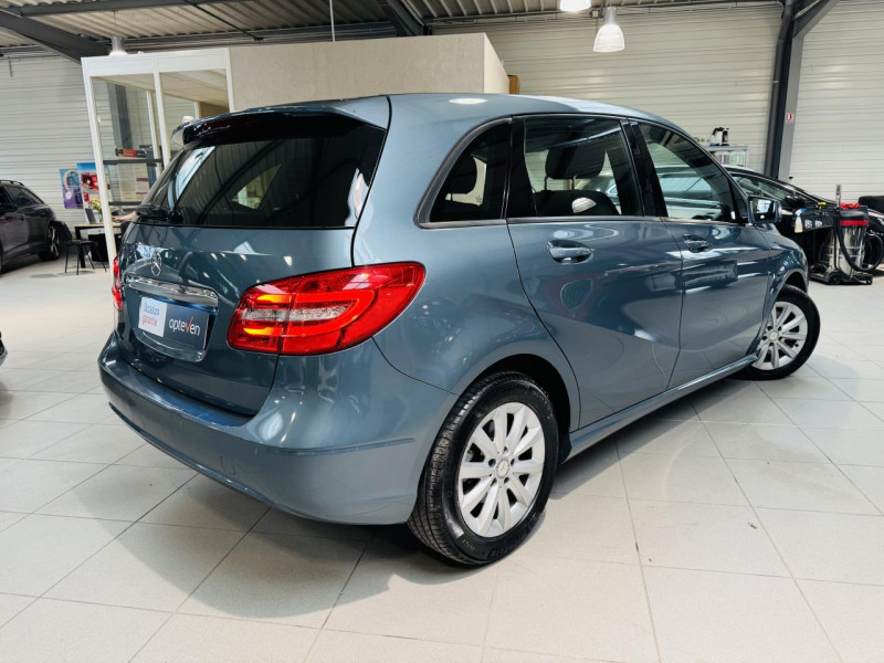 Photo 16 de l'offre de MERCEDES-BENZ CLASSE B 200 BlueEFFICIENCY Design 7-G DCT à 13490€ chez Occasions Champenoises