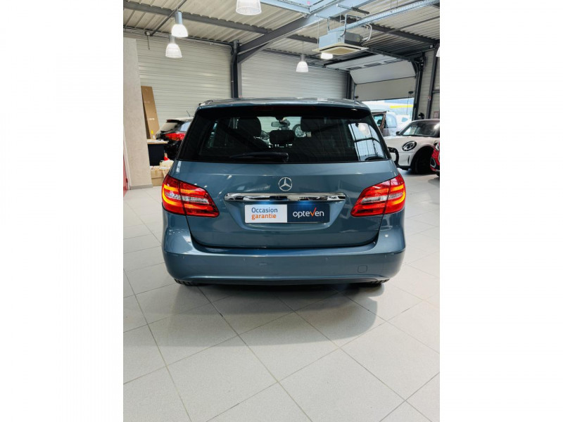 Photo 15 de l'offre de MERCEDES-BENZ CLASSE B 200 BlueEFFICIENCY Design 7-G DCT à 13490€ chez Occasions Champenoises
