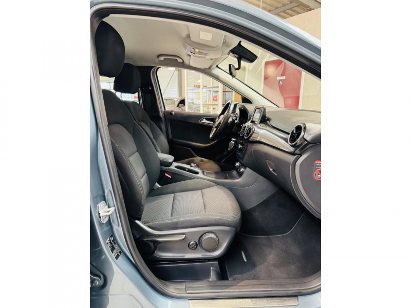 Photo 12 de l'offre de MERCEDES-BENZ CLASSE B 200 BlueEFFICIENCY Design 7-G DCT à 13490€ chez Occasions Champenoises