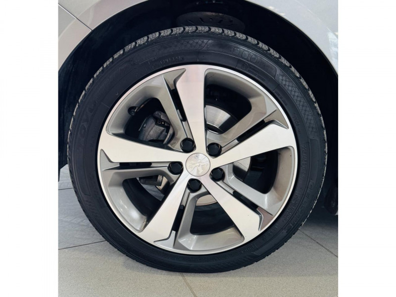 Photo 19 de l'offre de PEUGEOT 308 SW  BlueHDi 130ch S&S BVM6 GT Line à 14990€ chez Occasions Champenoises