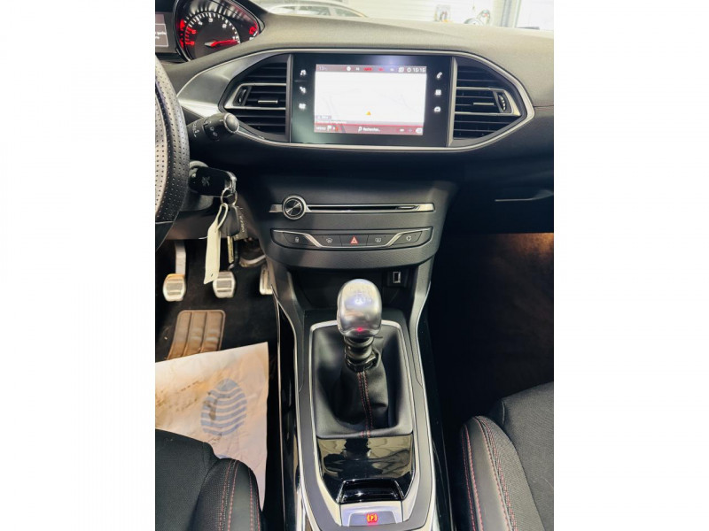 Photo 6 de l'offre de PEUGEOT 308 SW  BlueHDi 130ch S&S BVM6 GT Line à 14990€ chez Occasions Champenoises