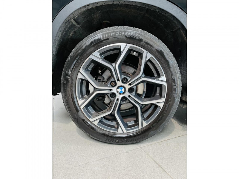 Photo 21 de l'offre de BMW X1 sDrive 18i 140 ch F48 LCI xLine DKG7 à 22490€ chez Occasions Champenoises