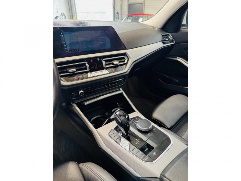 Photo 6 de l'offre de BMW serie 3 touring Touring 320i 184 ch BVA8 G21 Business Design à 27990€ chez Occasions Champenoises