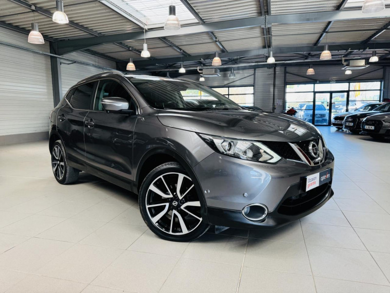 Nissan QASHQAI 1.6 dCi 130 Stop/Start Tekna Xtronic DIESEL Gris métallisé Occasion à vendre